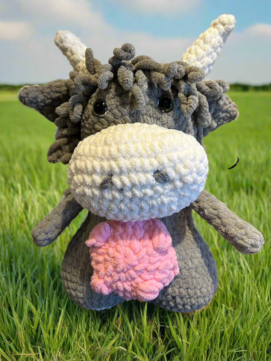 Plushie Cow/Crochet Plushie